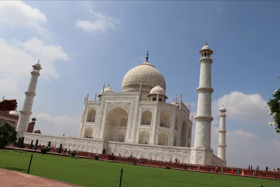Photo of TajMahal by Car by Lenzzstruck