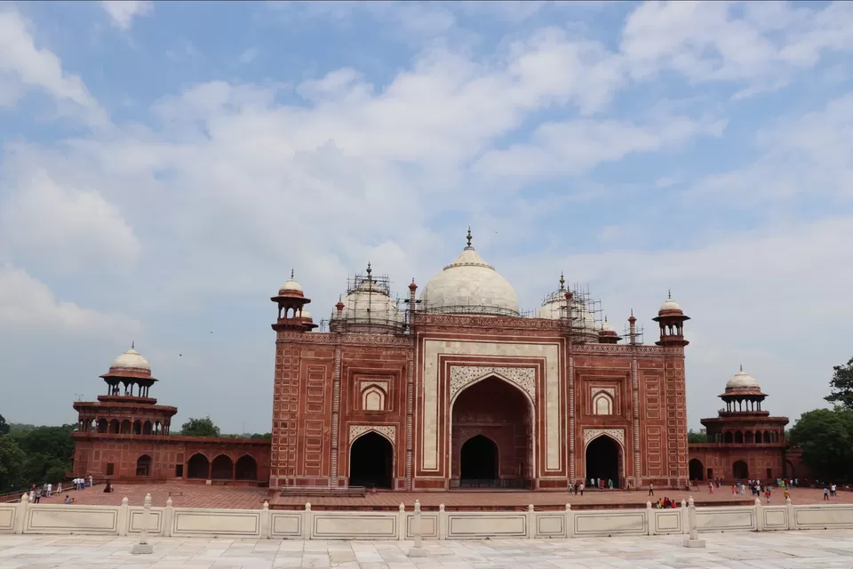 Photo of TajMahal by Car by Lenzzstruck