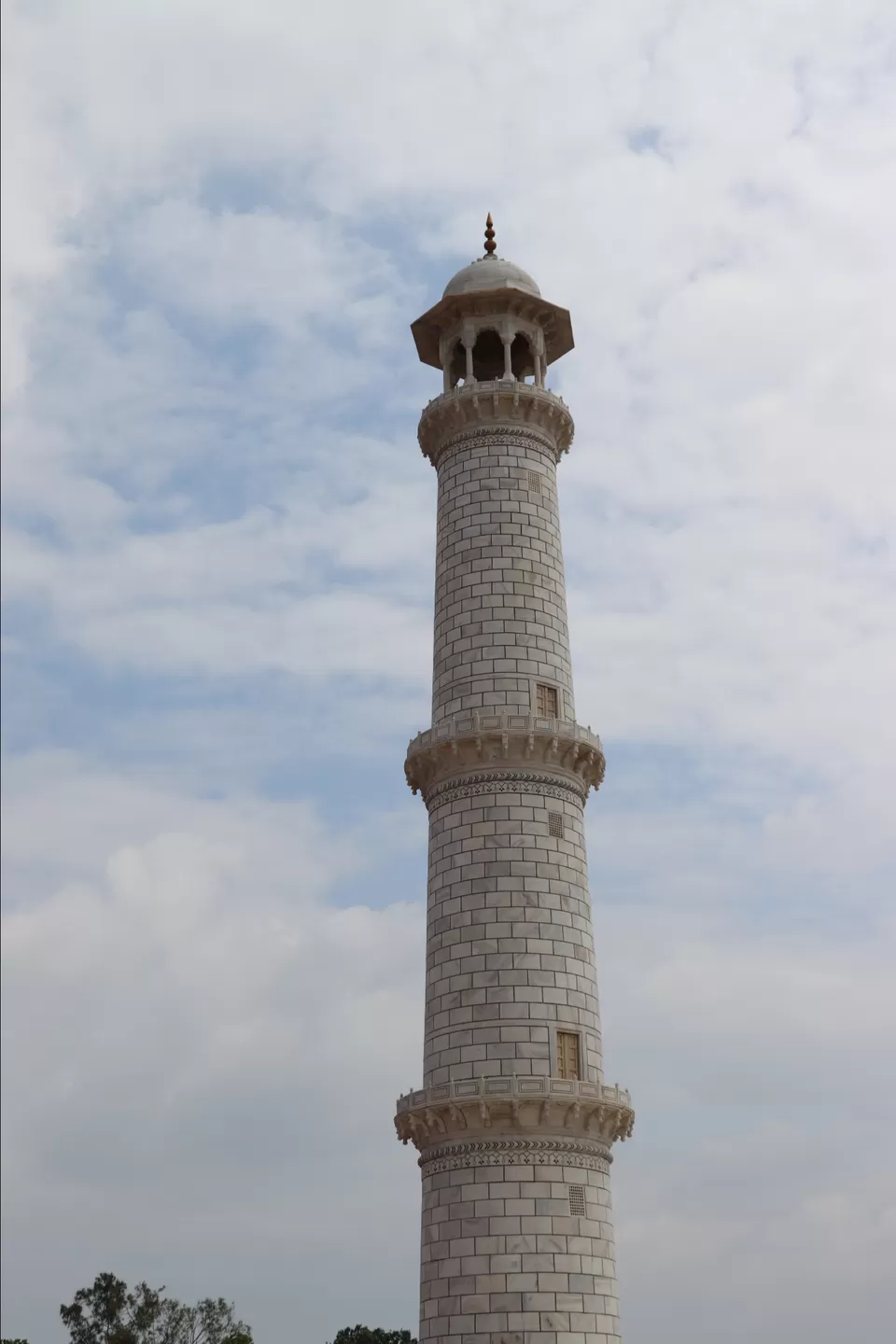Photo of TajMahal by Car by Lenzzstruck