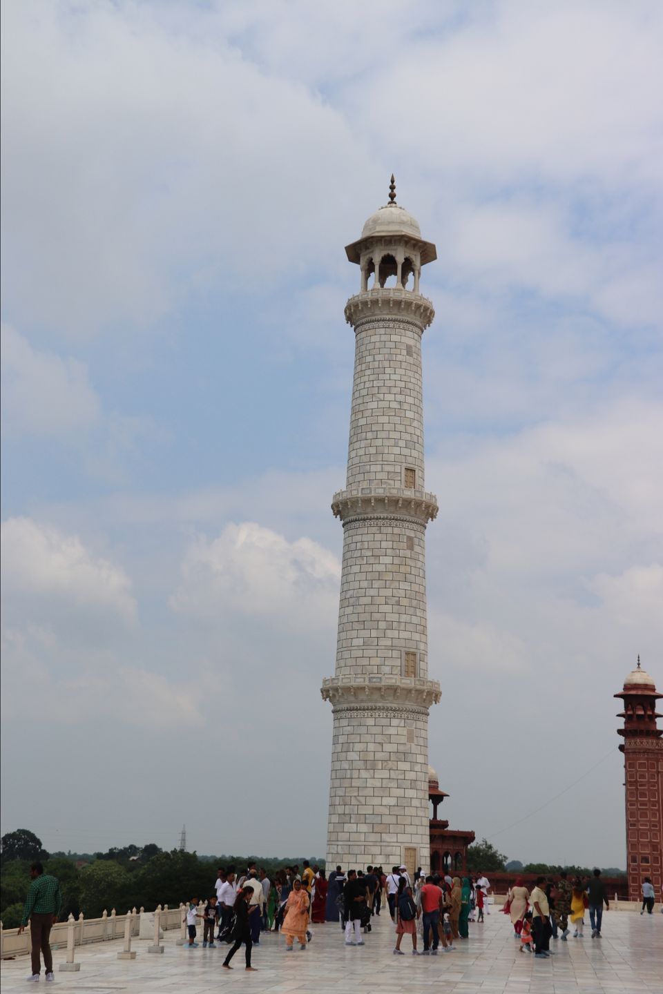 Photo of TajMahal by Car by Lenzzstruck Rahul