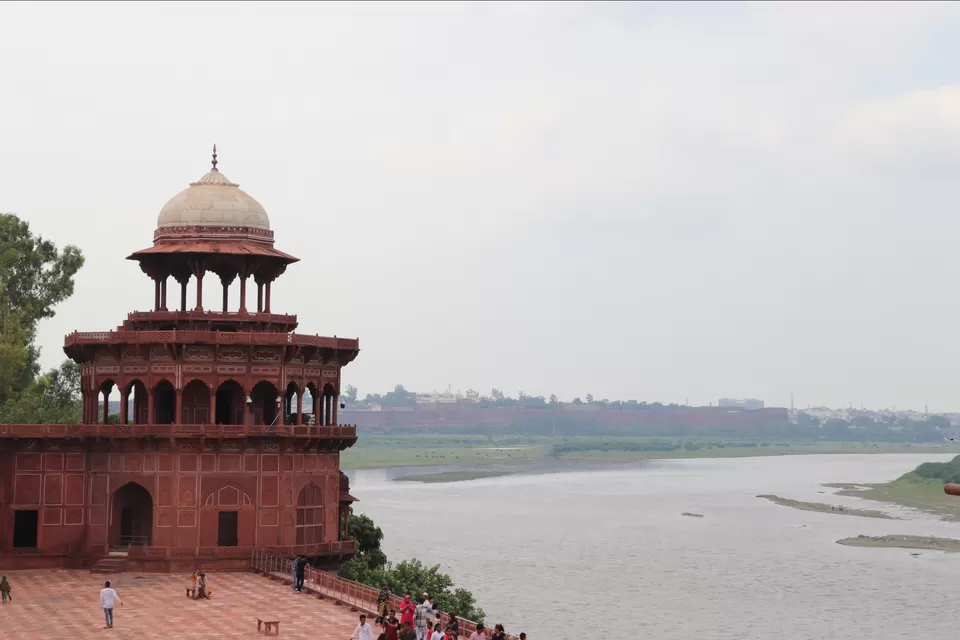 Photo of TajMahal by Car by Lenzzstruck