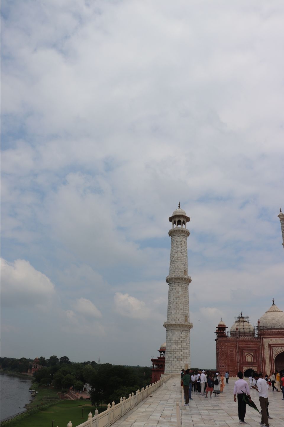 Photo of TajMahal by Car by Lenzzstruck Rahul