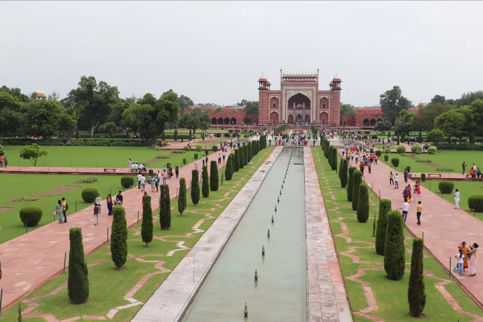 Photo of TajMahal by Car by Lenzzstruck