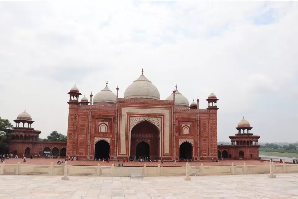 Photo of TajMahal by Car by Lenzzstruck