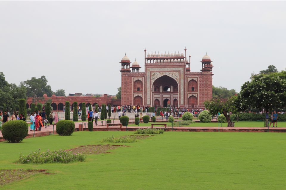 Photo of TajMahal by Car by Lenzzstruck Rahul