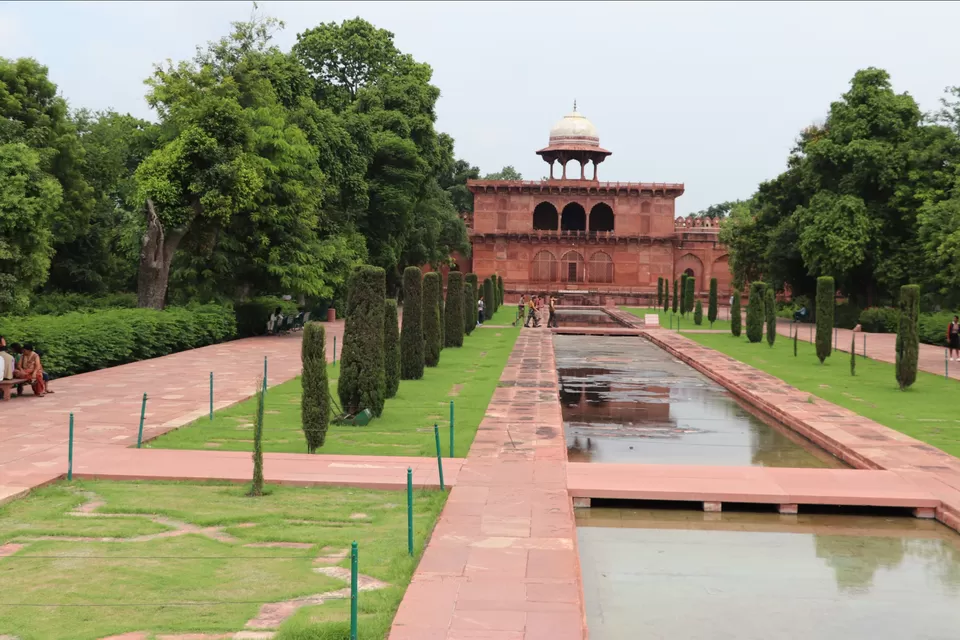 Photo of TajMahal by Car by Lenzzstruck