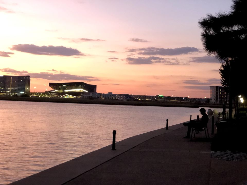 Photo of Lake Carolyn Parkway, Irving, TX, USA by Kriti