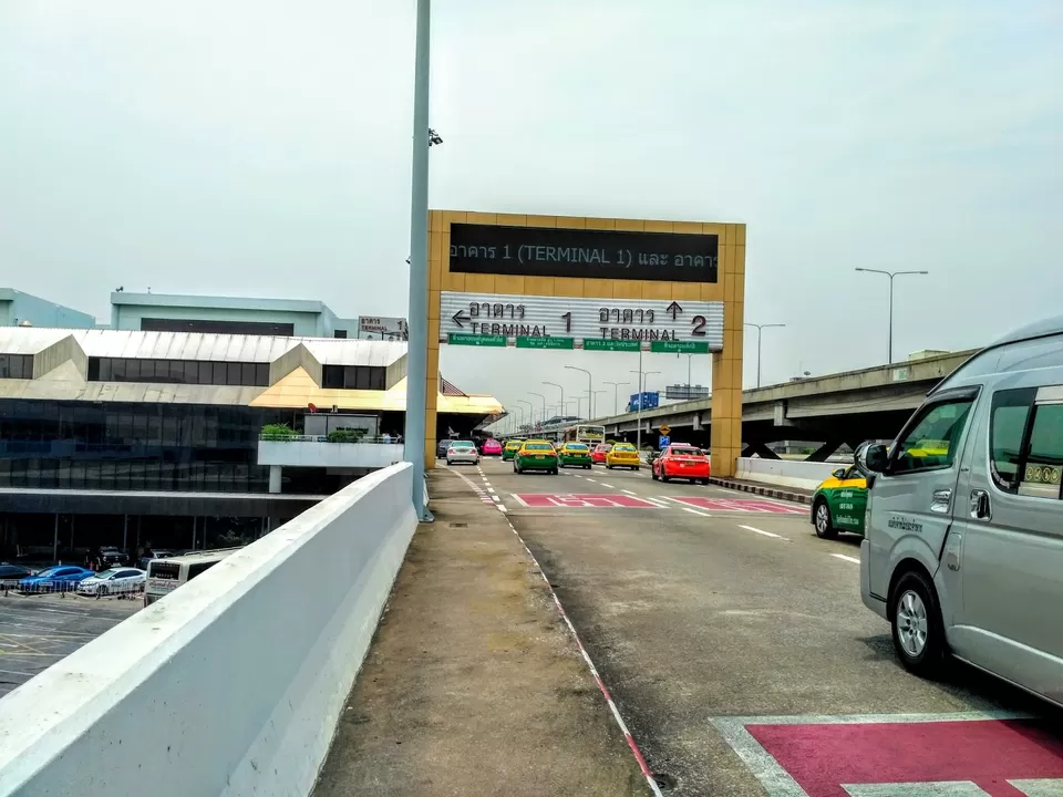 Photo of Don Muang Airport International Passenger Parking, Sanambin, Don Mueang, Bangkok, Thailand by Jackson Aishwarya
