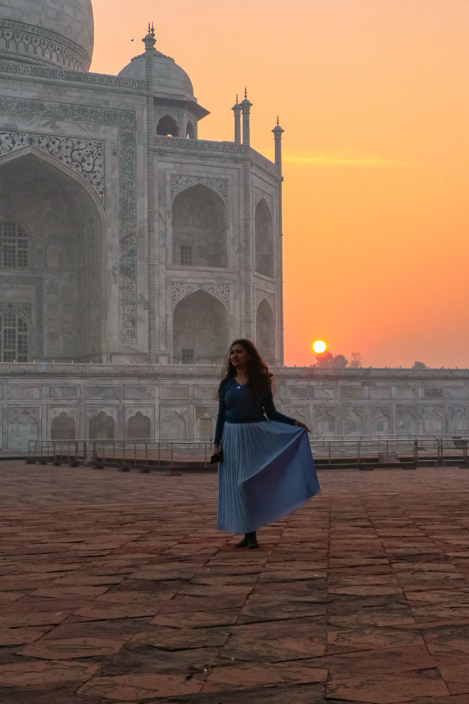 Photo of Tips to visit Taj Mahal without crowd by Ankita Biswas | My Travelling Stilettos