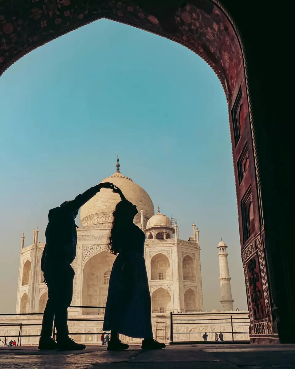 Photo of Taj mahal, Agra Fort Crossing, Pipal Mandi, Mantola, Agra, Uttar Pradesh, India by Ankita Biswas | My Travelling Stilettos