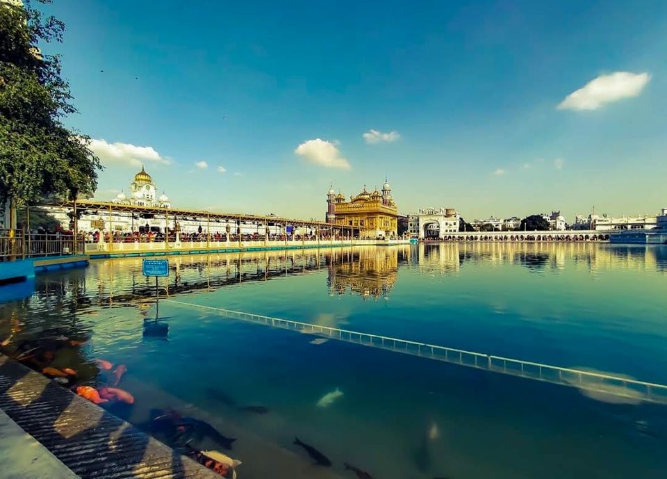 Photo of विविधता में एकता देखना हो तो एक बार अमृतसर जरूर आएँ by Priya Yadav