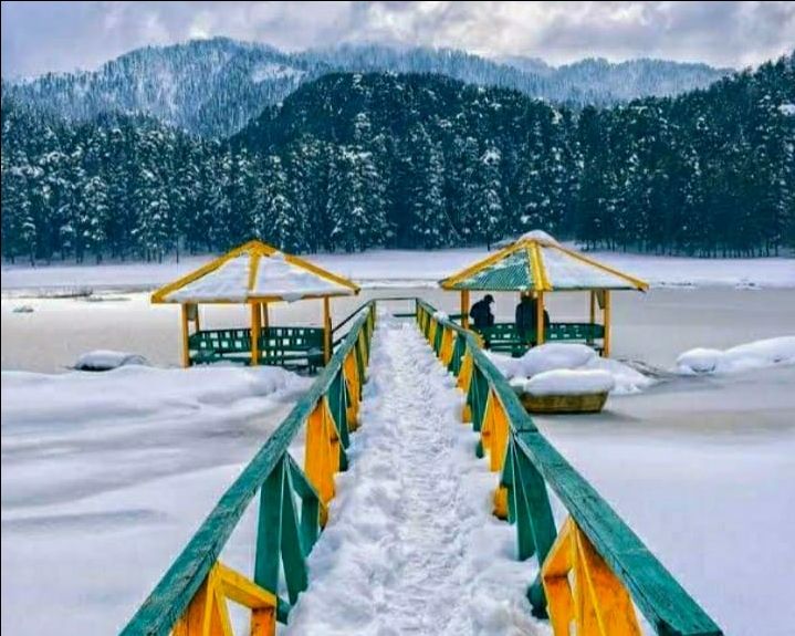 Photo of खजियार:-भारत का मिनी स्विटजरलैंड by Priya Yadav