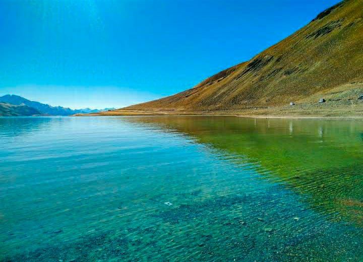 Photo of बर्फीले रेगिस्तान का सतरंगी इंद्रधनुष, पैंगांग झील by Priya Yadav