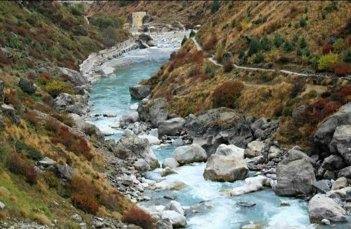 Photo of भारत का आखिरी गांव,जहाँ से है स्वर्ग जाने का रास्ता by Priya Yadav