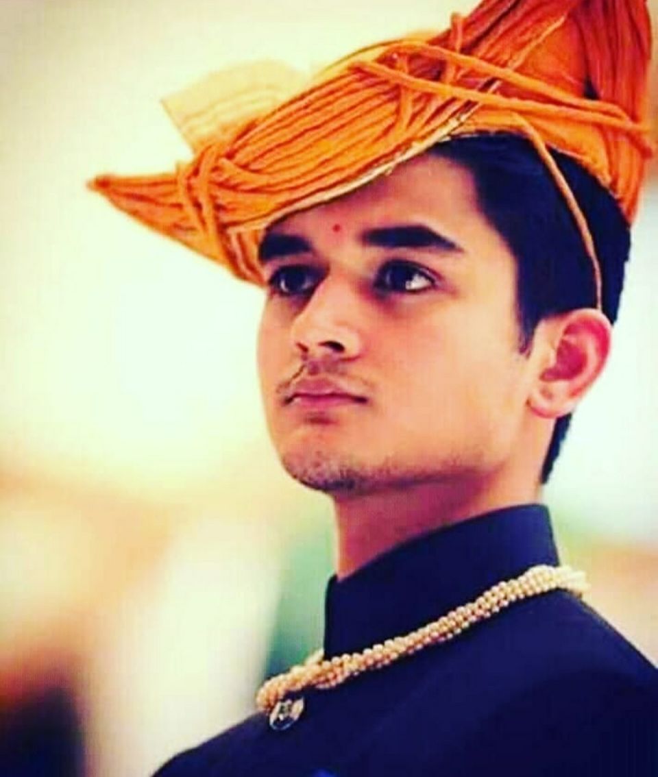 Photo of देश के 8 शाही परिवार,जो आज भी जीते है राजाओ की तरह by Priya Yadav