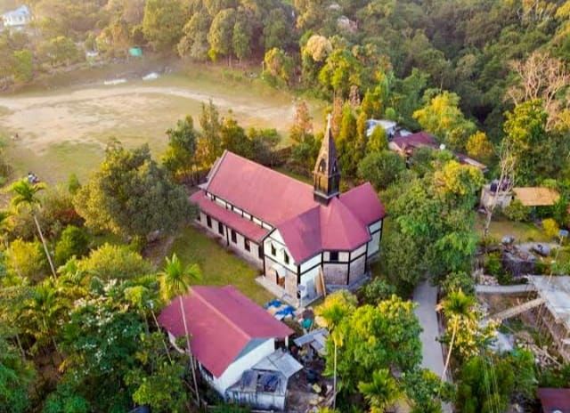 Photo of मावलिननॉन्ग: बड़े-बड़े शहरो को शर्मिंदा करता, भारत का ये गाँव है एशिया का सबसे स्वच्छ गांव by Priya Yadav