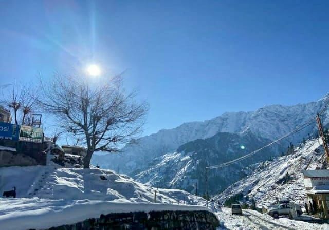 Photo of बर्फ़बारी का लेना चाहते है मजा तो अब शिमला और मनाली नही हिमाचल के गुलाबा में बिताएं अपनी छुटियाँ by Priya Yadav