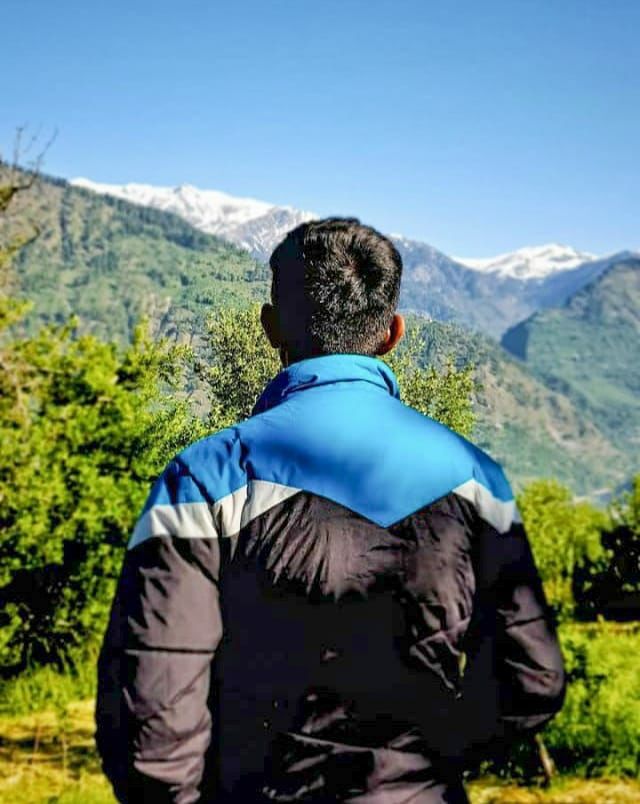 Photo of बर्फ़बारी का लेना चाहते है मजा तो अब शिमला और मनाली नही हिमाचल के गुलाबा में बिताएं अपनी छुटियाँ by Priya Yadav
