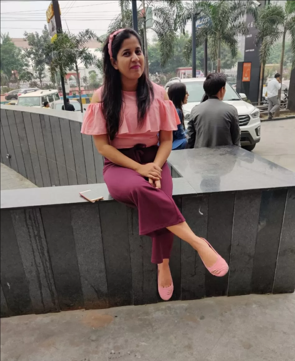 Photo of गर्मियों में घूमना है? फैशन के साथ कम्फर्ट भी इन परिधानों के साथ by Priya Yadav