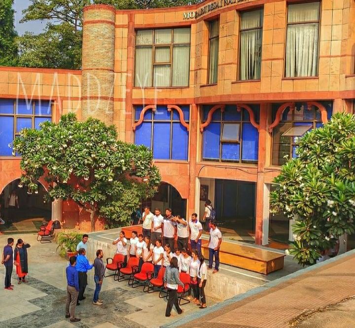 Photo of अगर आप भी है हेल्थ-कॉन्सेस व्यक्ति तो जरूर देखें, भारत के ये प्रमुख योग संस्थान by Priya Yadav