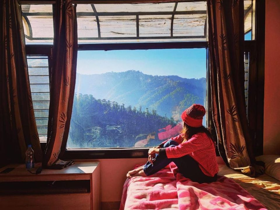 Photo of अगर इस सर्दी लेना चाहते हैं स्नोफॉल के मजे तो 1500 से भी कम की कीमत में बुक करें शिमला के ये होटल by Priya Yadav