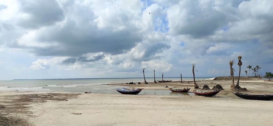 Photo of Mousuni Island Travellers' Camp - Beach Camping | ALAFIIA, Namkhana, West Bengal, India by ALAFIIA