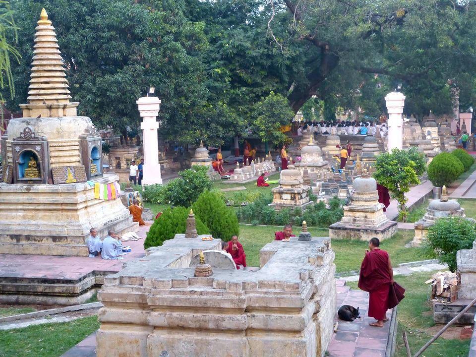 Photo of BODH GAYA - trip to the LAND OF ENLIGHTENMENT - My travel boots by Aradhana Verma