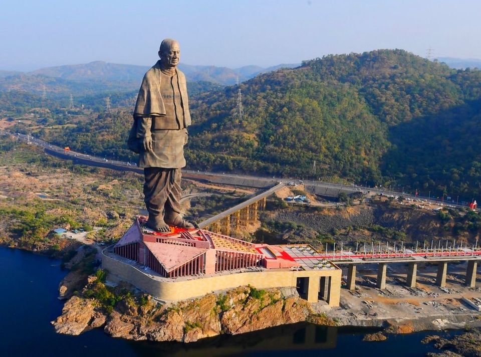 Photo of નર્મદા કિનારે પોઇચામાં આ છે ભવ્ય સ્વામિનારાયણ મંદિર, ભક્તિભાવ સાથે દર્શન અને આખો દિવસ કરો એન્જોય by Paurav Joshi