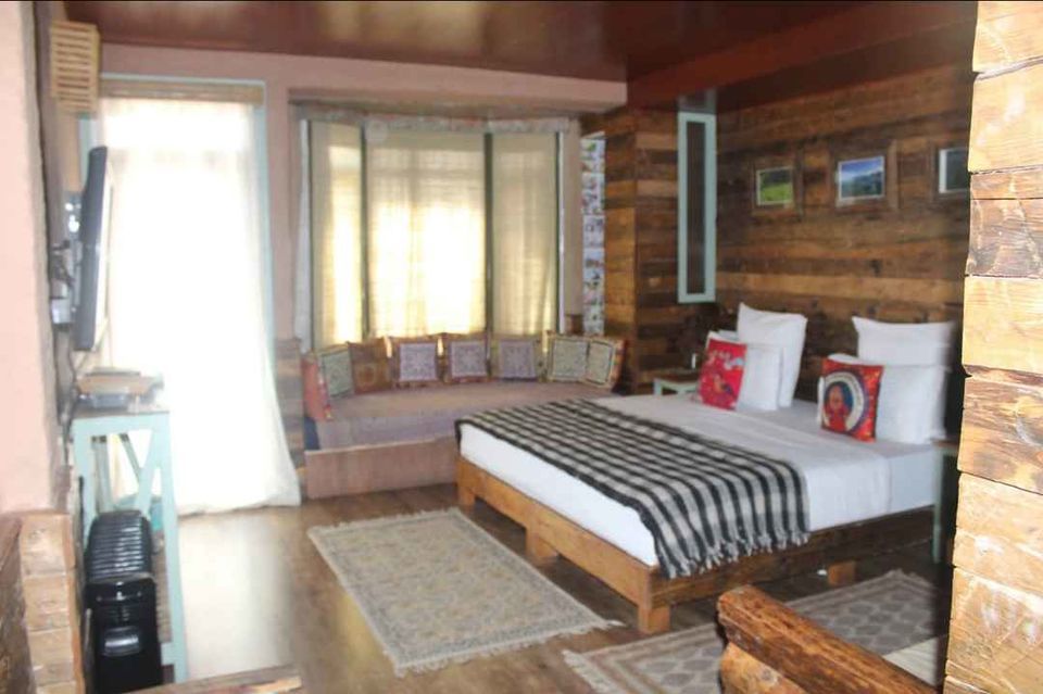 Photo of શિમલાનો આ સુંદર રિસોર્ટ તમારી રજાઓને બિલકુલ યાદગાર બનાવી દેશે 13/16 by Paurav Joshi