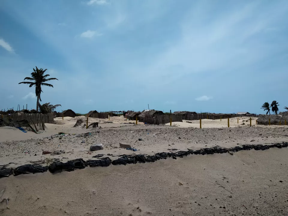 Photo of Dhanushkodi Beach Road, Dhanushkodi, Tamil Nadu, India by Hemangi Narvekar