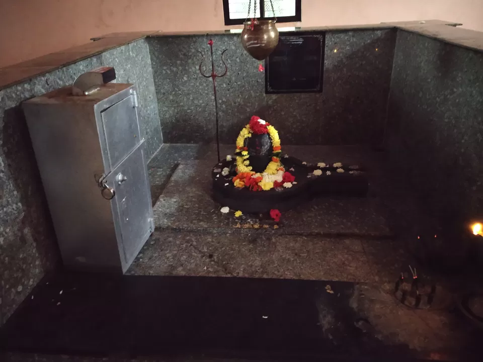 Photo of Dandelappa Temple, Dandeli, Karnataka, India by Hemangi Narvekar