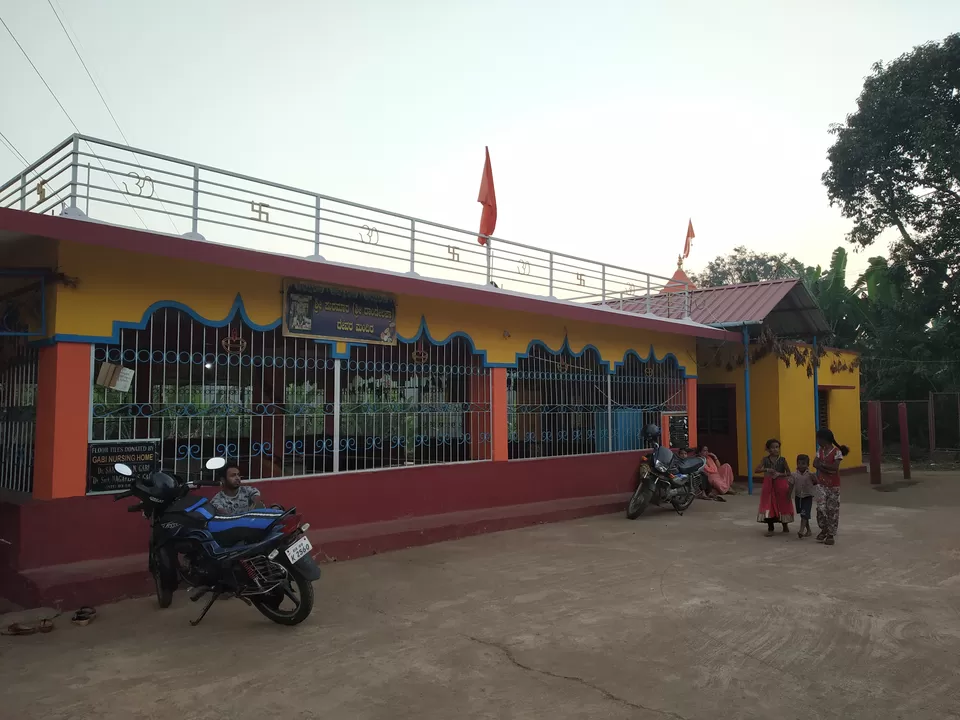Photo of Dandelappa Temple, Dandeli, Karnataka, India by Hemangi Narvekar