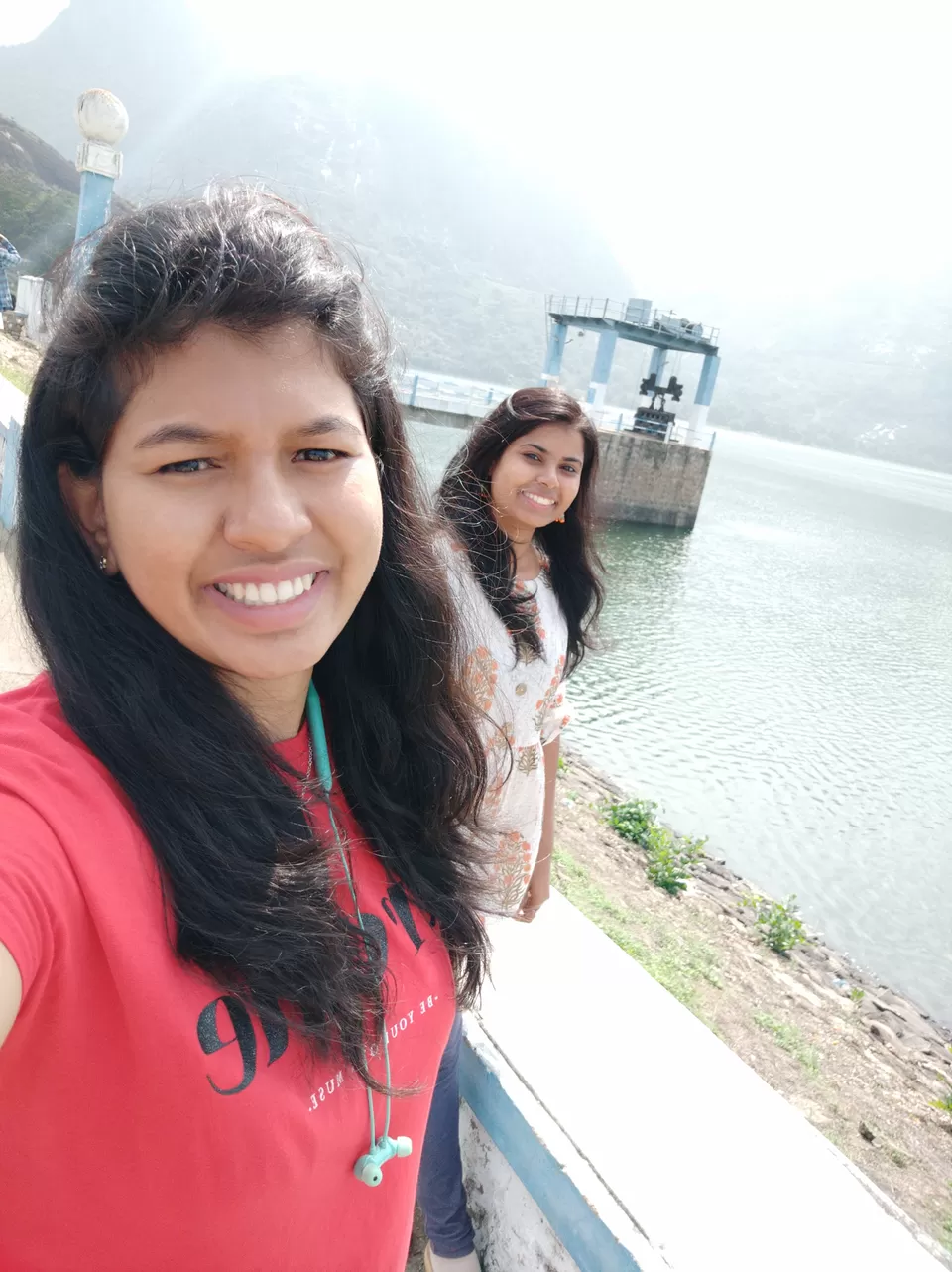 Photo of Aaliyar Dam Park, Aliyar, Tamil Nadu, India by Hemangi Narvekar