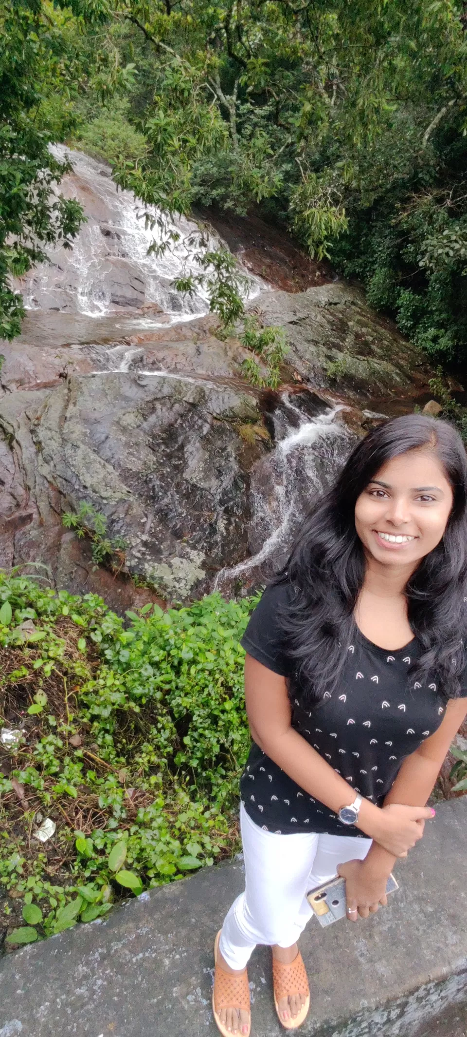 Photo of Valparai, Tamil Nadu, India by Hemangi Narvekar