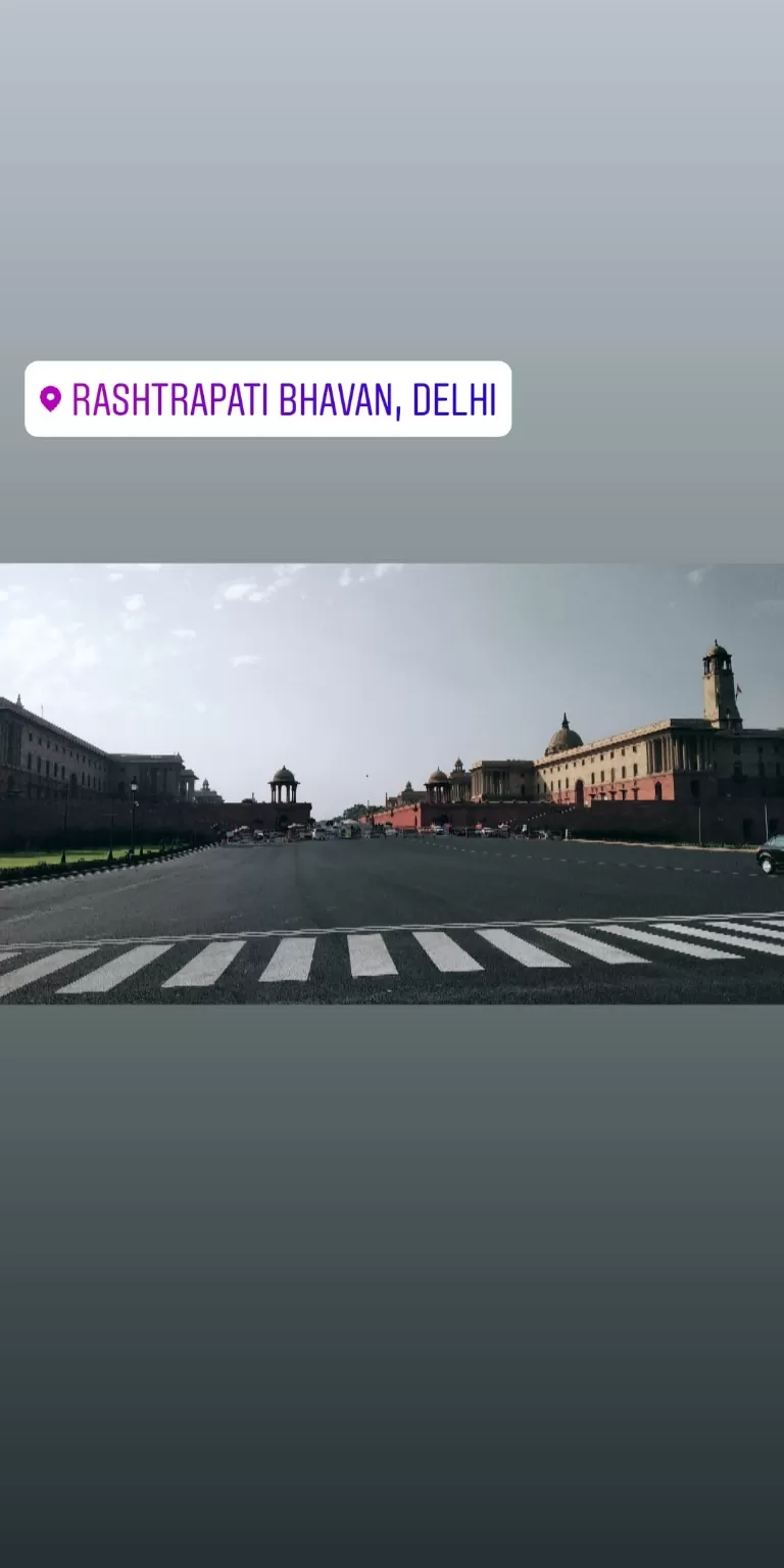 Photo of Connaught Place by Ajinkya Godbole