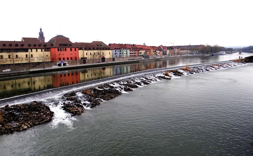 Photo of Alte Mainbrücke, Würzburg, Germany by kritika das