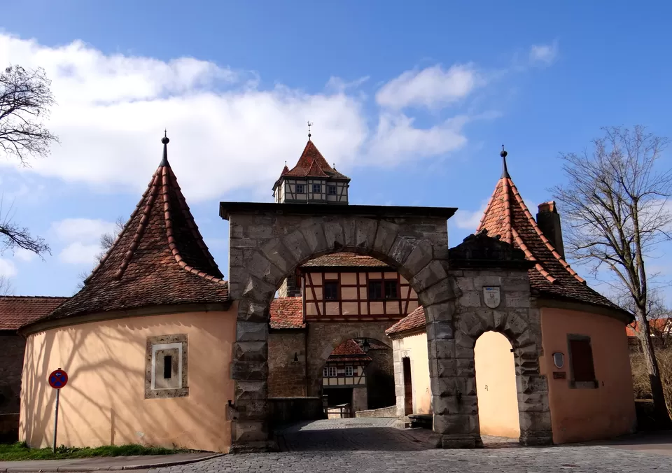 Photo of Rothenburg ob der Tauber, Germany by kritika das