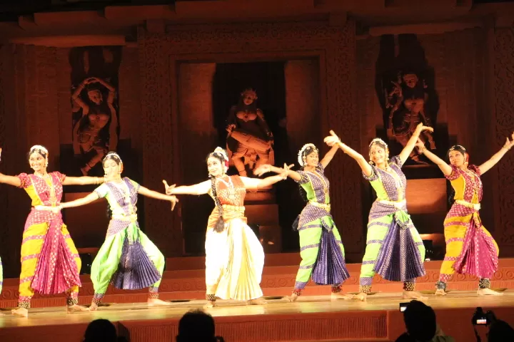 Photo of Performance by Vineet Kumar