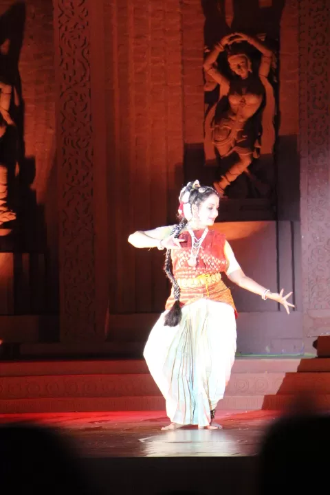 Photo of Led by Ms. Uma Murali - an exponent of Bharathnatyam and Kuchupudi schools of dance. by Vineet Kumar