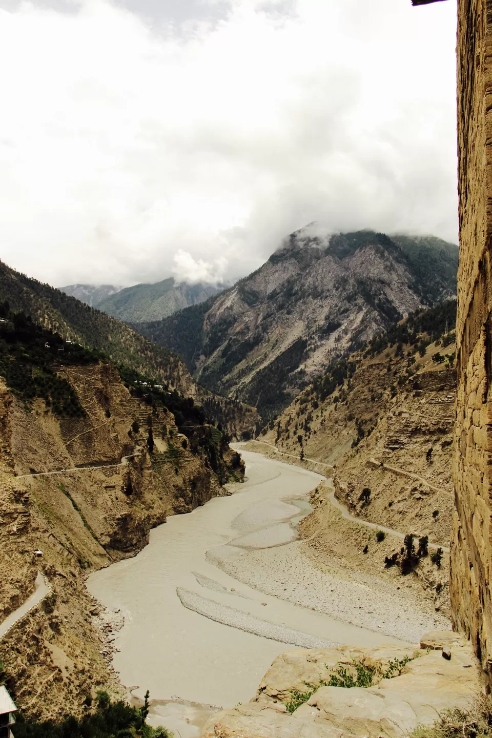 Photo of Moorang, Himachal Pradesh, India by Vineet Kumar