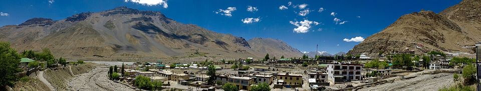 Photo of Kaza, Himachal Pradesh, India by Vineet Kumar