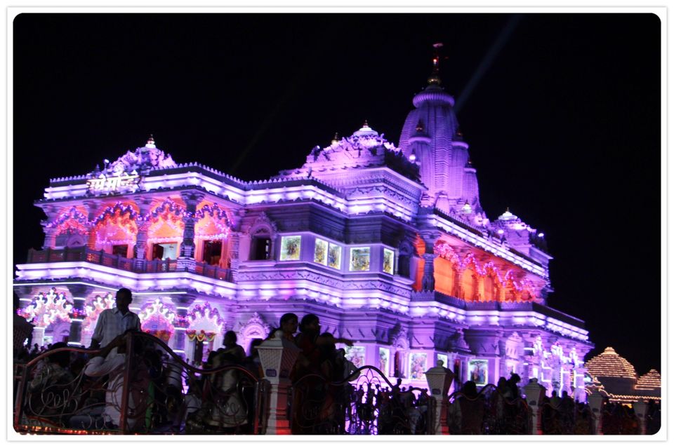 Photo of Vrindavan and Mathura - Lord Krishna's playground 2/9 by Vineet Kumar