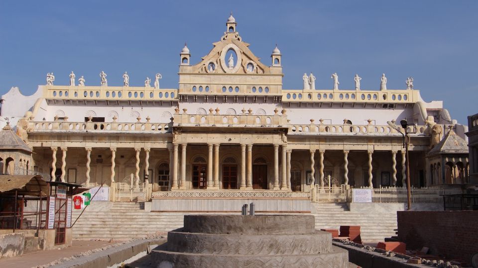 Photo of Vrindavan and Mathura - Lord Krishna's playground 6/9 by Vineet Kumar