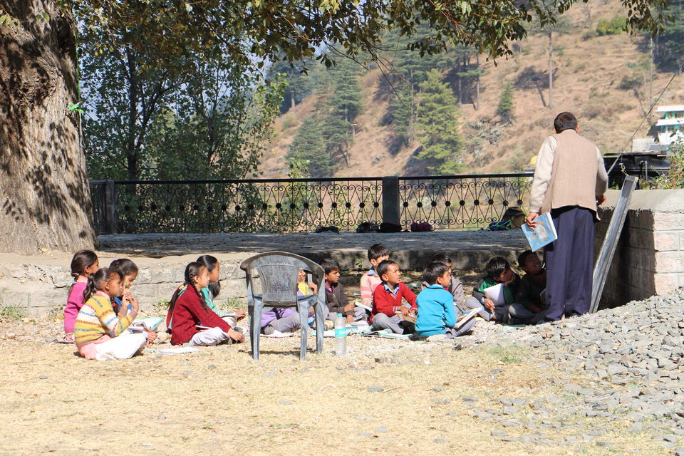 Photo of Naggar - capital of Kullu Kings in Himachal Pradesh 13/20 by Vineet Kumar