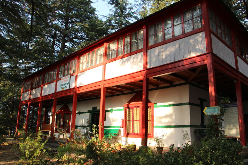 Photo of Naggar - capital of Kullu Kings in Himachal Pradesh 16/20 by Vineet Kumar