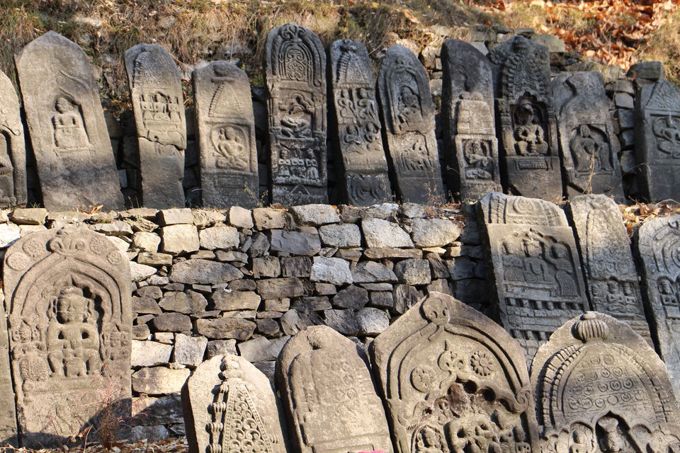 Photo of Naggar - capital of Kullu Kings in Himachal Pradesh 19/20 by Vineet Kumar
