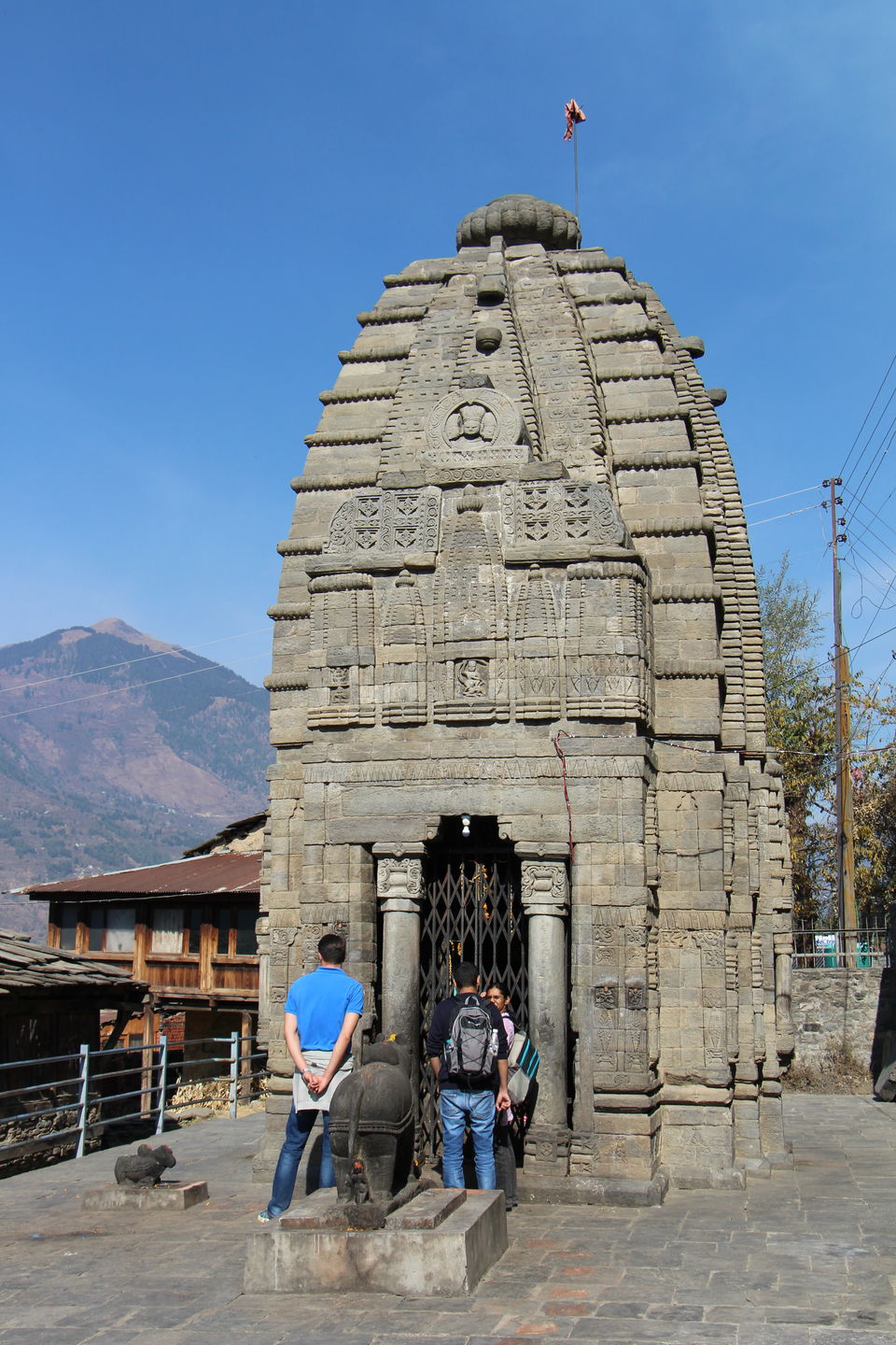 Photo of Naggar - capital of Kullu Kings in Himachal Pradesh 10/20 by Vineet Kumar