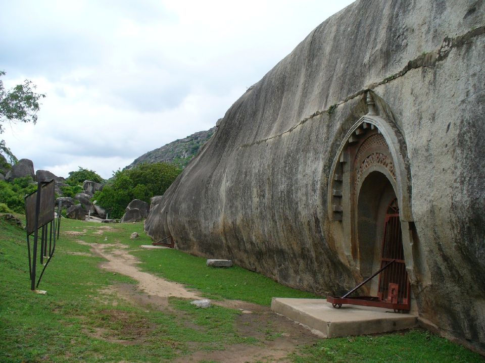 Photo of The Cave Temples of India - Barabar Group of Caves, Bihar, South Asia! 17/22 by Vineet Kumar