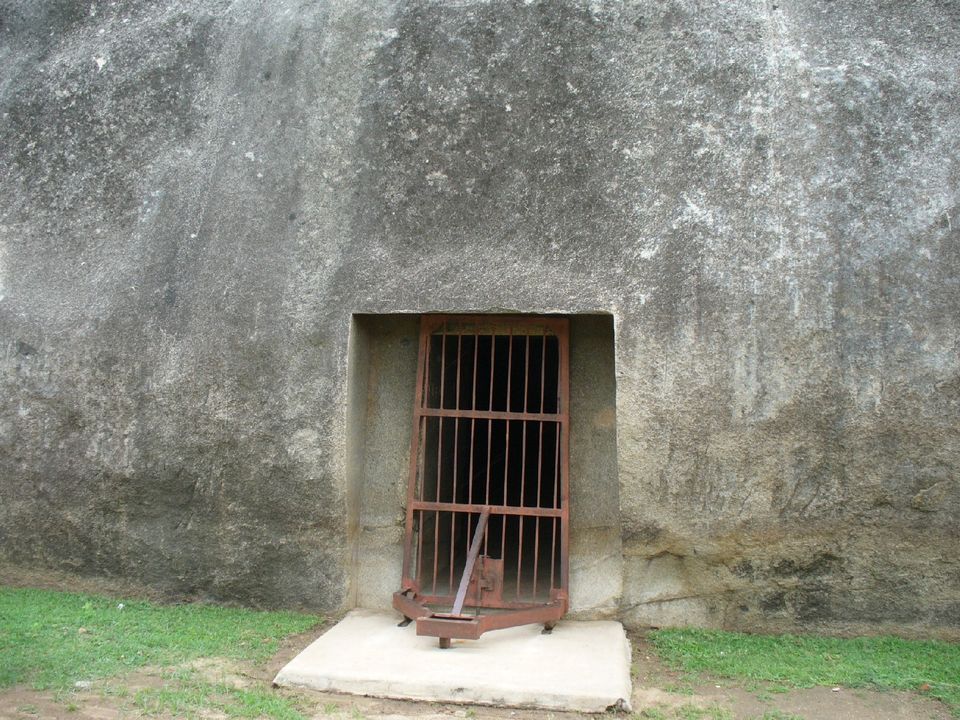 Photo of The Cave Temples of India - Barabar Group of Caves, Bihar, South Asia! 5/22 by Vineet Kumar