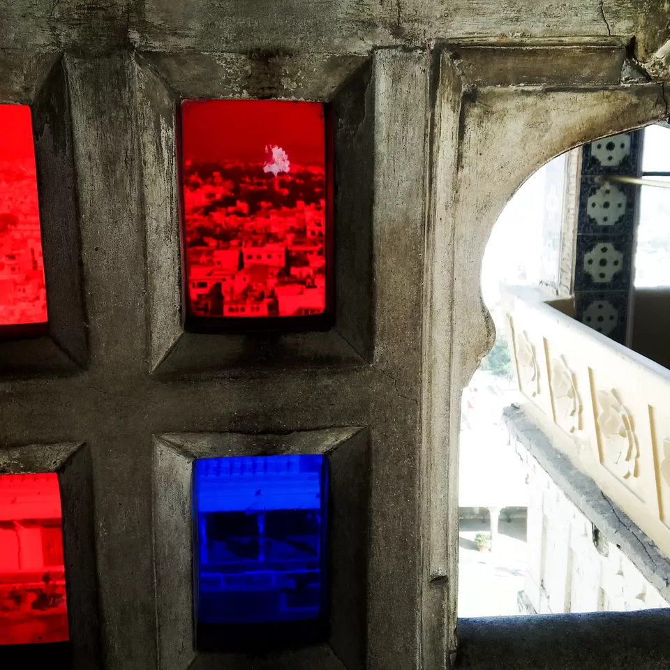 Photo of City Palace, Udaipur, Rajasthan, India by chalraahi.com